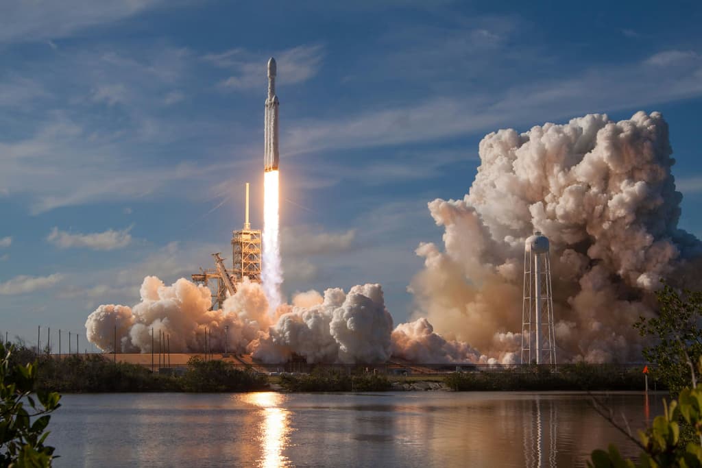 LAUNCH VEHICLE